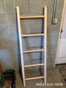 DIY blanket ladder