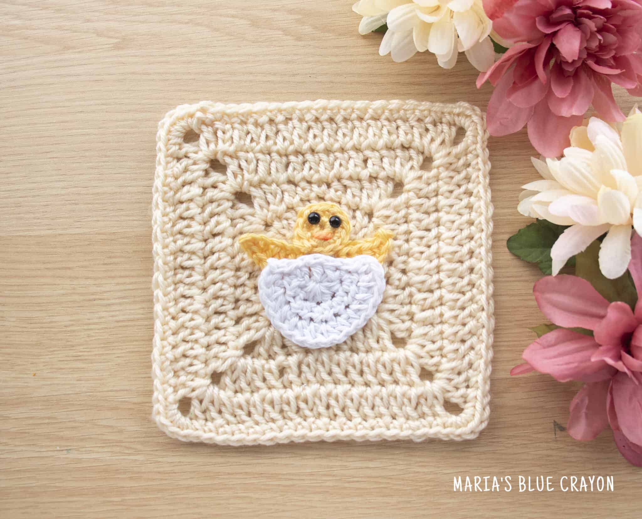 Crochet Chick Applique Pattern - Maria's Blue Crayon