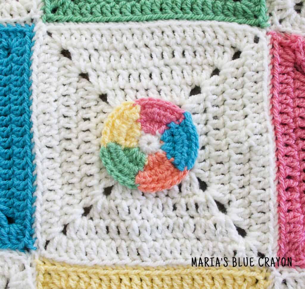 crochet beach ball applique pattern
