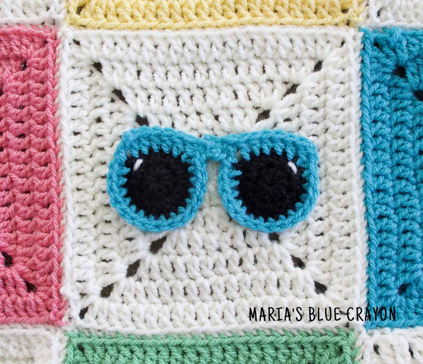 Crochet Sunglasses Applique Pattern - Maria's Blue Crayon