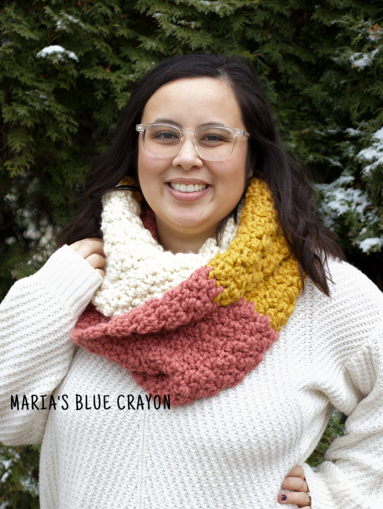 Crochet Color Block Infinity Scarf Pattern - Maria's Blue Crayon
