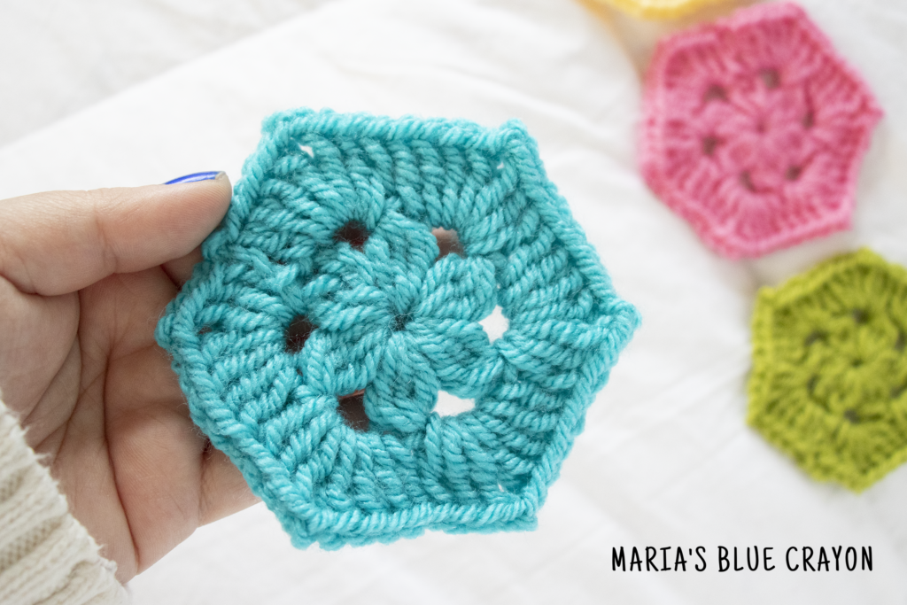 small crochet hexagons