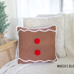 crochet gingerbread pillow pattern