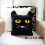 crochet cat pillow