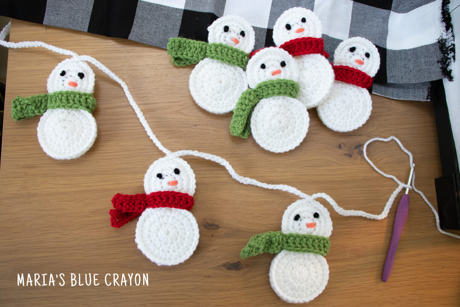 Crochet Snowman Christmas Garland Free Pattern Maria's Blue Crayon